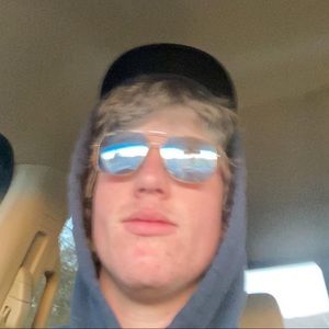 Meet your Posher, Traci